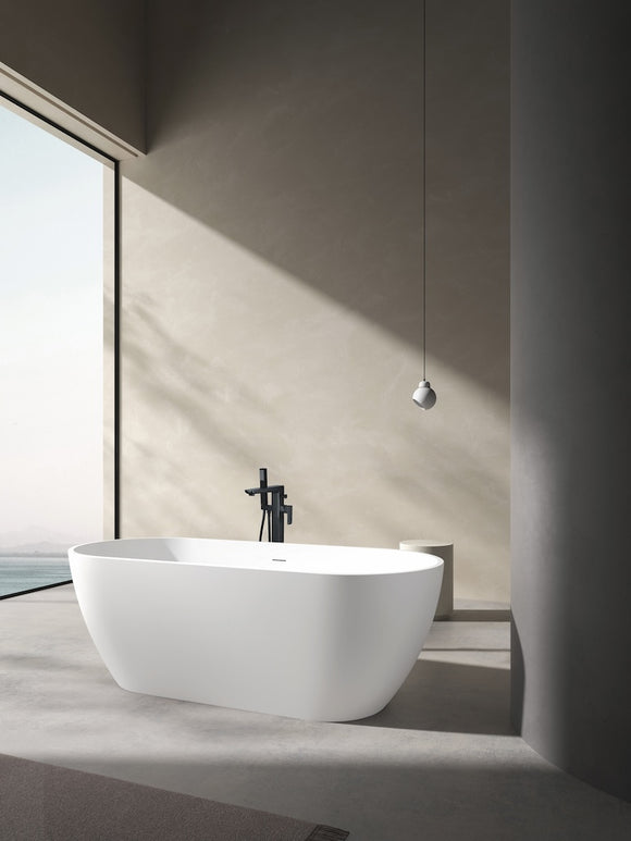 Amalfi Freestanding bath 1650x700xH570 in white